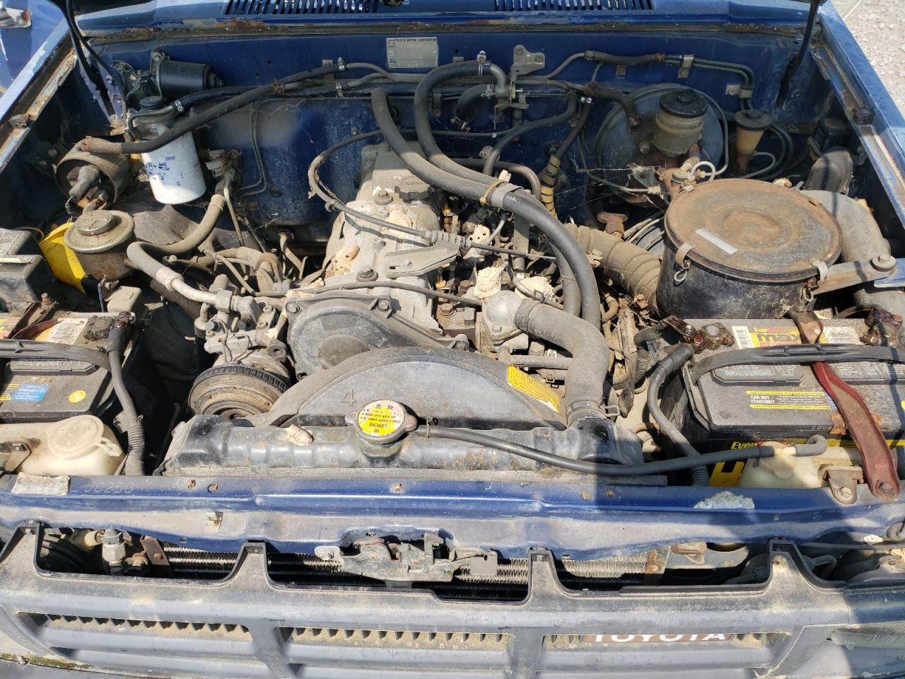 Photo 7 from auction – 1984 TOYOTA PICKUP LON with VIN JT4LN65D0E5000328