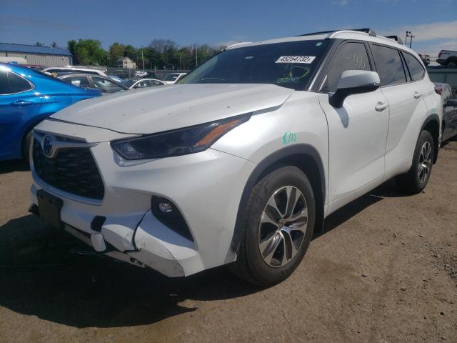 Photo 2 from auction – 2022 TOYOTA HIGHLANDER with VIN 5TDGZRBH2NS561588