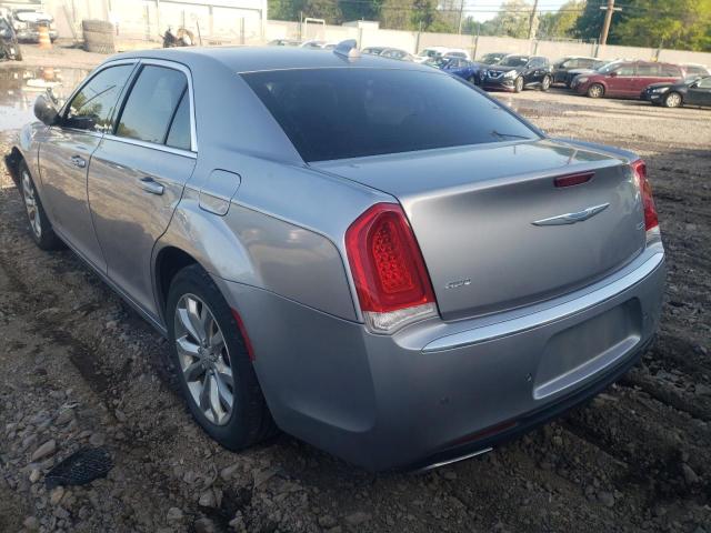 Photo 3 from auction – 2017 CHRYSLER 300 LIMITE with VIN 2C3CCARG8HH651348