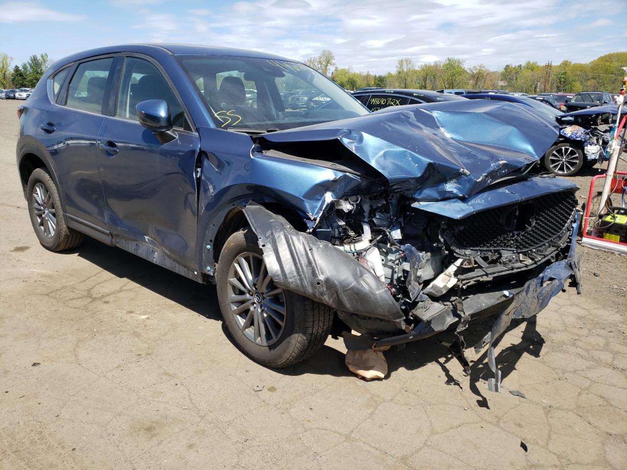 MAZDA CX-5 SPORT 2018 with VIN JM3KFBBM0J0466619 - Photo from auction