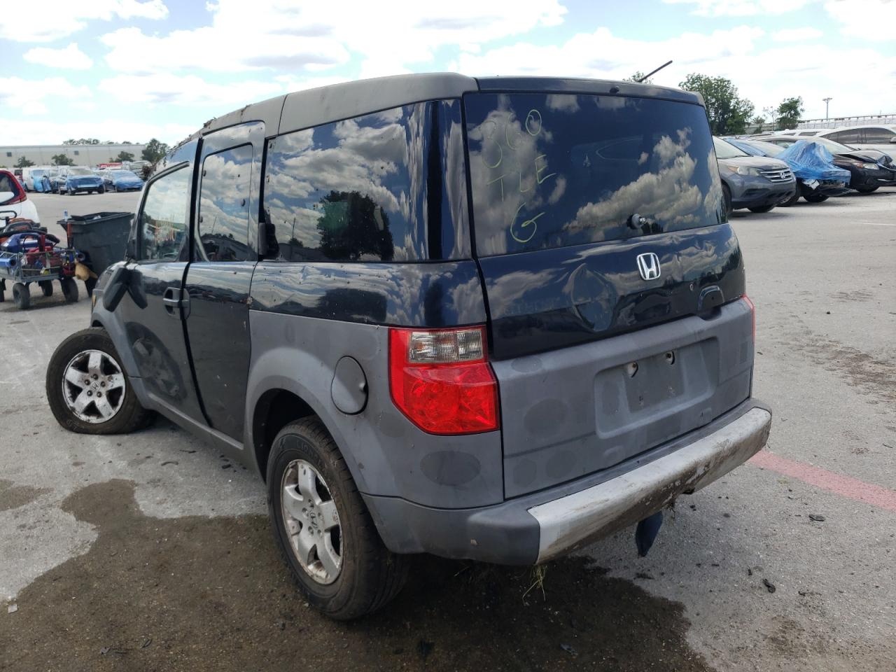 Photo 3 from auction – 2003 HONDA ELEMENT EX with VIN 5J6YH28583L002146
