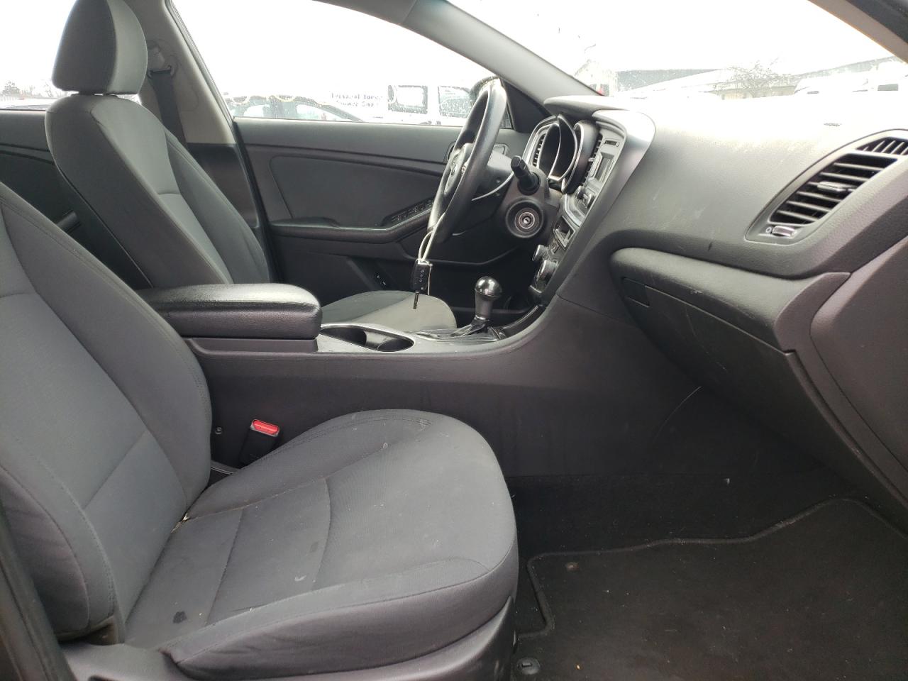 Photo 5 from auction – 2015 KIA OPTIMA LX with VIN KNAGM4A77F5645792