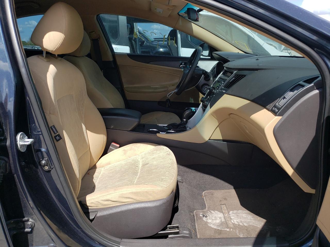 Photo 5 from auction – 2011 HYUNDAI SONATA GLS with VIN 5NPEB4AC0BH003115