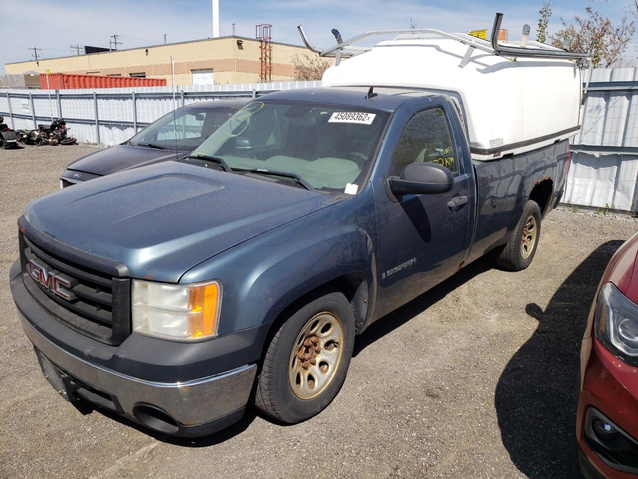 Photo 2 from auction – 2007 GMC NEW SIERRA with VIN 1GTEC14C17Z549414