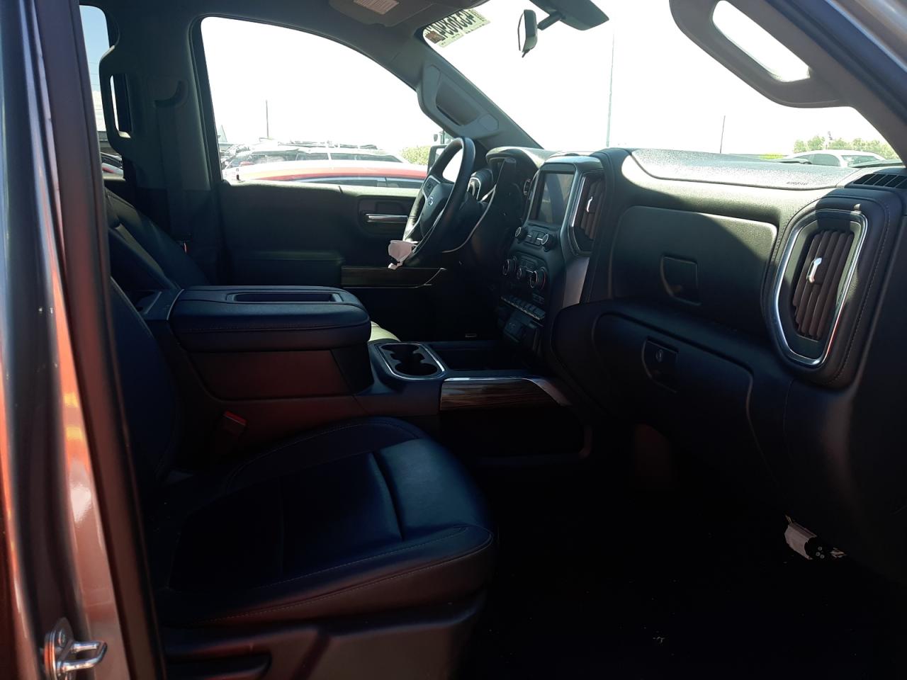 Photo 5 from auction – 2021 CHEVROLET SILVERADO with VIN 1GCPYFED6MZ196694