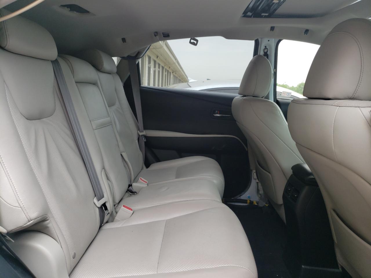 Photo 6 from auction – 2010 LEXUS RX 450 with VIN JTJZB1BA3A2004057