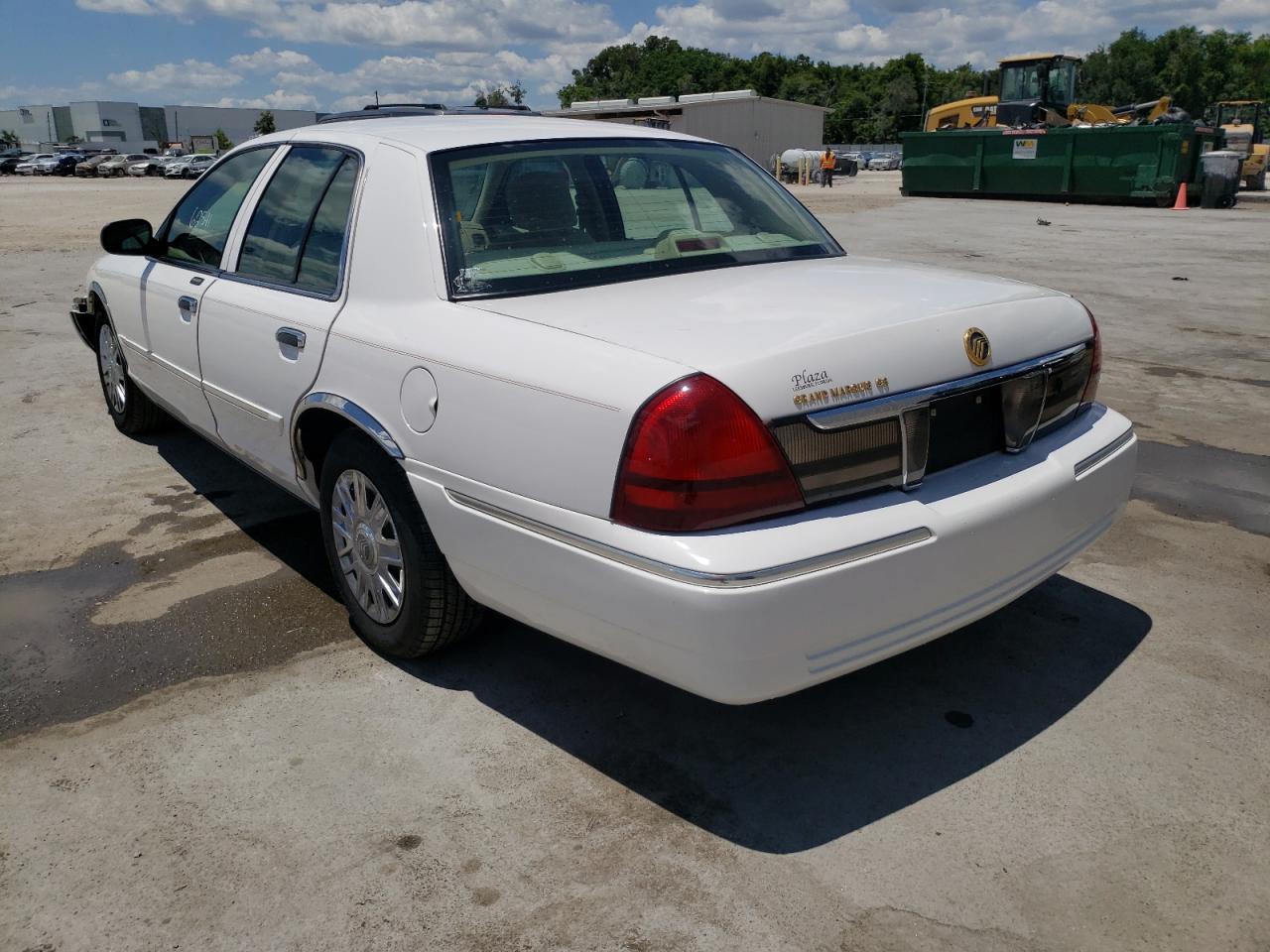 Photo 3 from auction – 2007 MERCURY GRAND MARQ with VIN 2MEFM74V67X635019