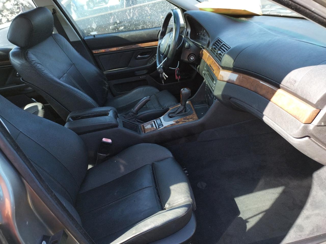 Photo 5 from auction – 2002 BMW 540 I AUTO with VIN WBADN63482GN85308