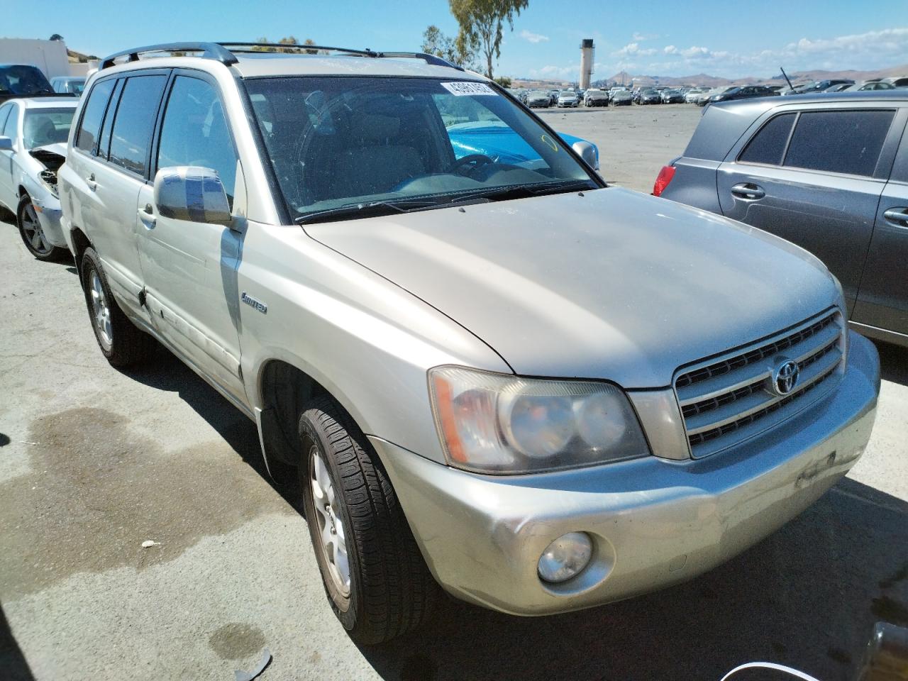 TOYOTA HIGHLANDER 2002 with VIN JTEHF21A320087363 - Photo from auction