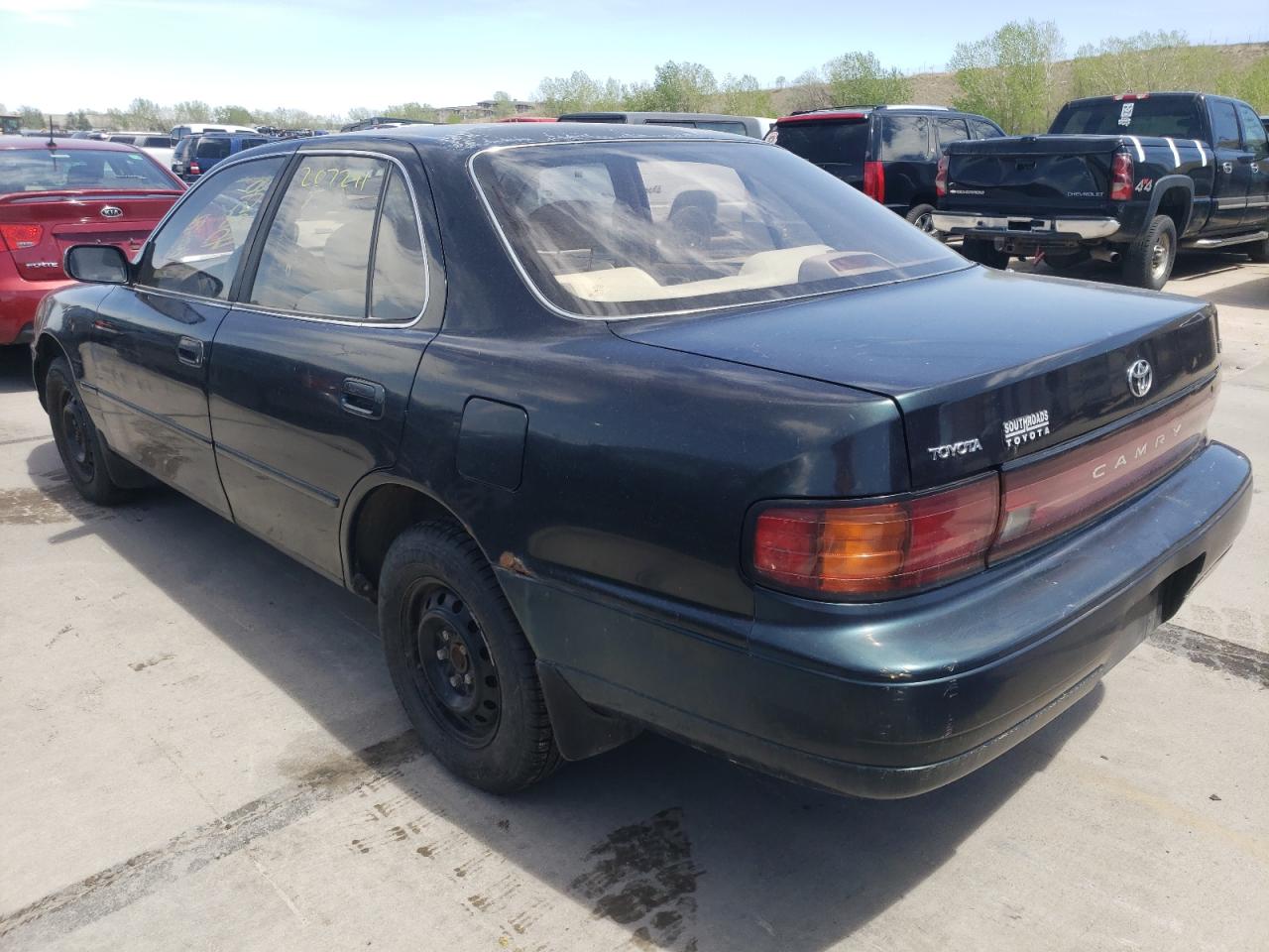 Photo 3 from auction – 1994 TOYOTA CAMRY LE with VIN 4T1SK12E9RU344817