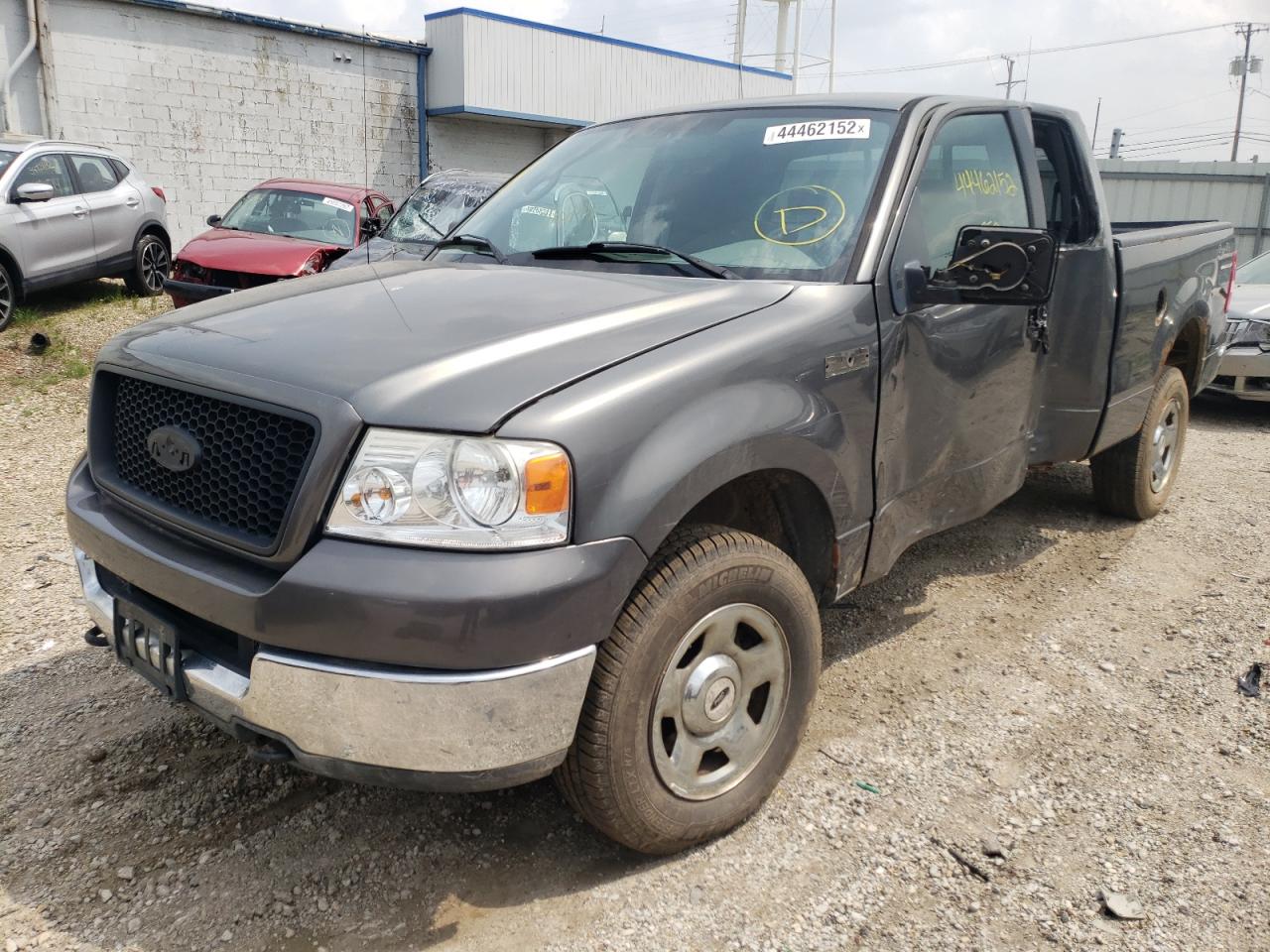 Photo 2 from auction – 2005 FORD F150 with VIN 1FTPX14555NA50215
