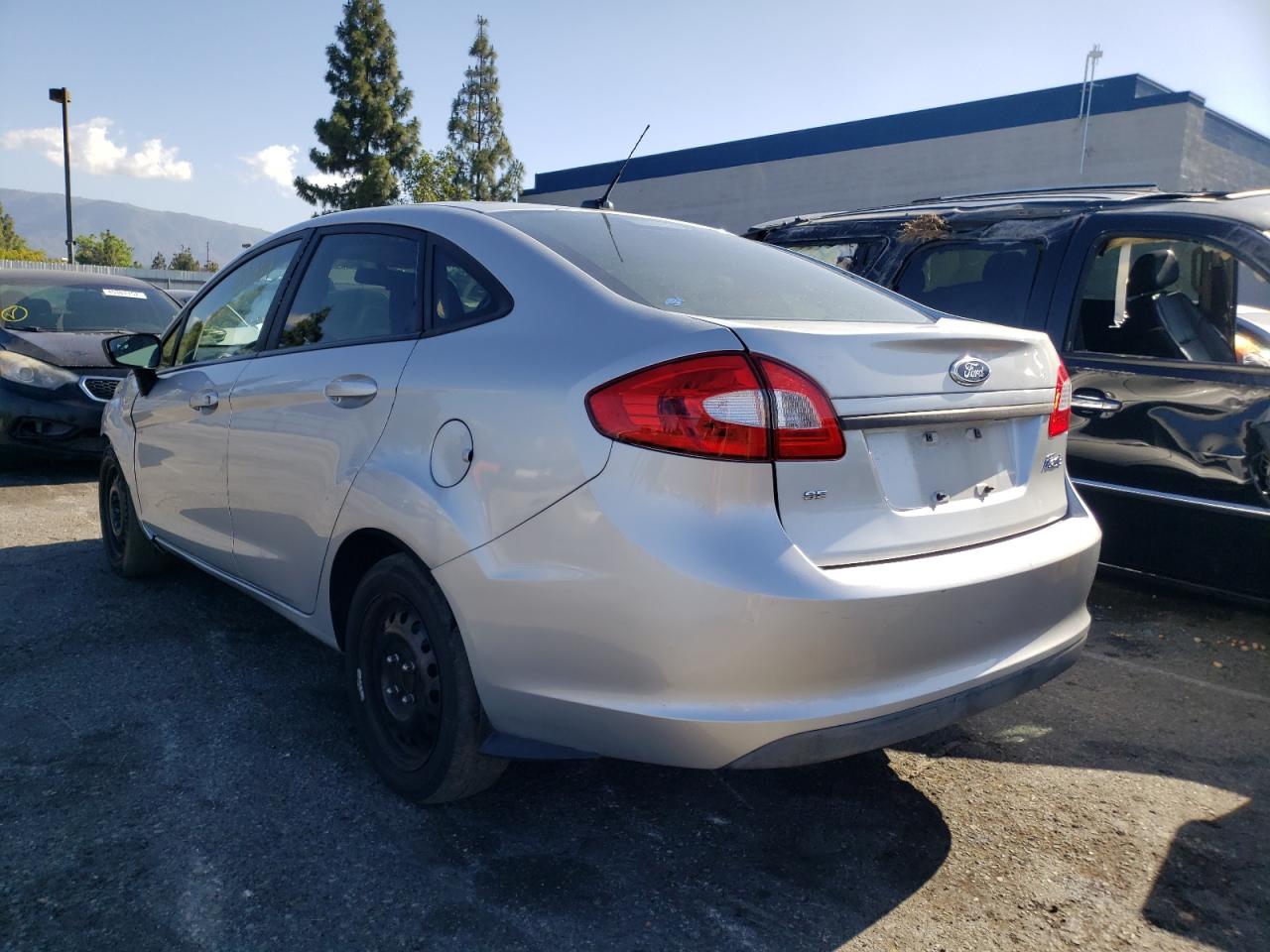 Photo 3 from auction – 2011 FORD FIESTA SE with VIN 3FADP4BJ8BM180795
