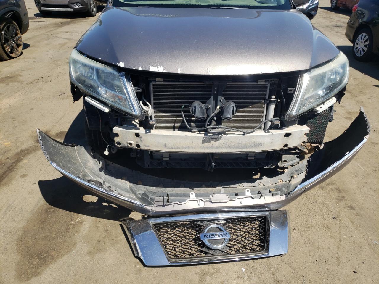 Photo 9 from auction – 2013 NISSAN PATHFINDER with VIN 5N1AR2MM0DC615165