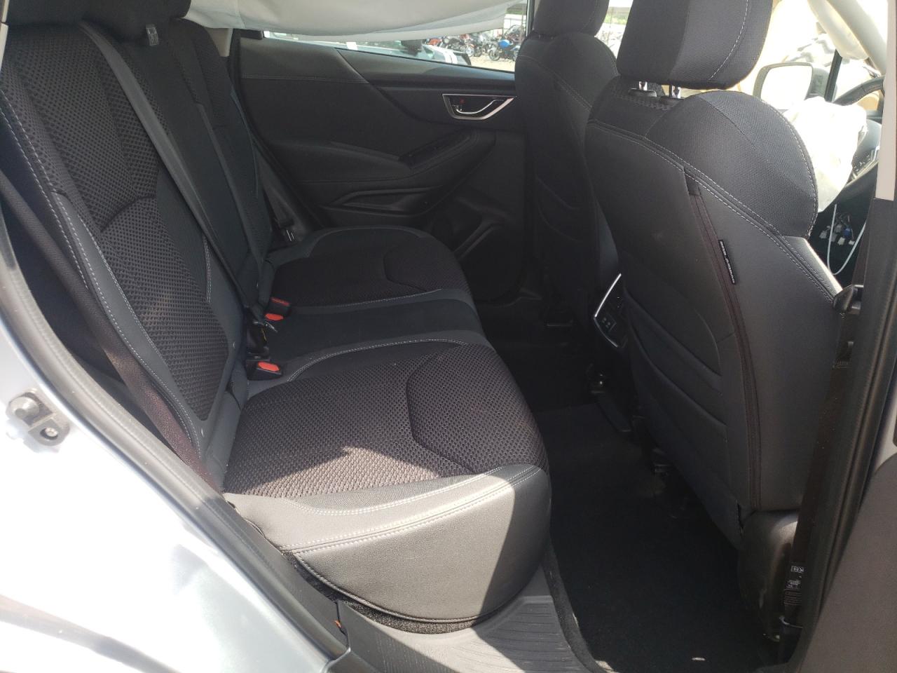 Photo 6 from auction – 2021 SUBARU FORESTER P with VIN JF2SKAJC5MH433792
