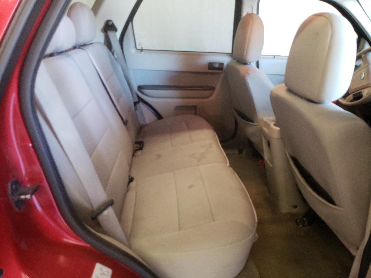 Photo 6 from auction – 2012 FORD ESCAPE XLT with VIN 1FMCU9D7XCKB95462