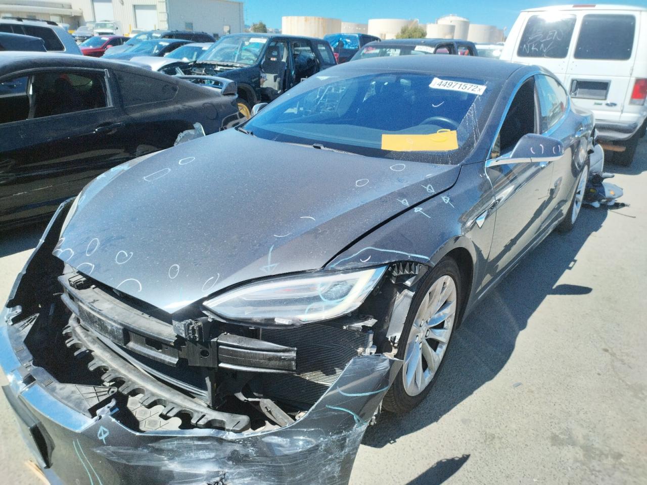 Photo 2 from auction – 2017 TESLA MODEL S with VIN 5YJSA1E15HF215335