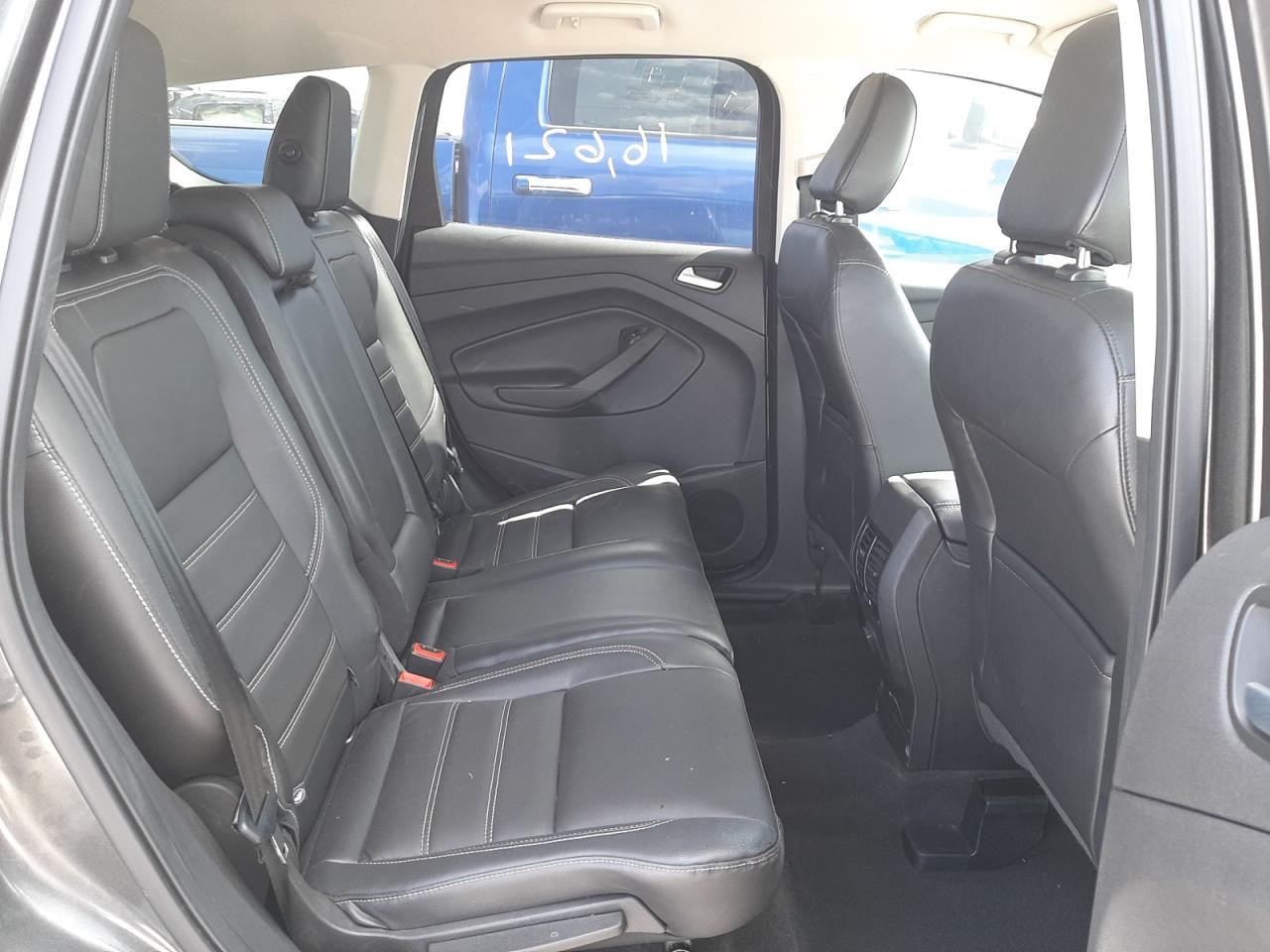 Photo 6 from auction – 2018 FORD ESCAPE SEL with VIN 1FMCU0HD2JUC32422