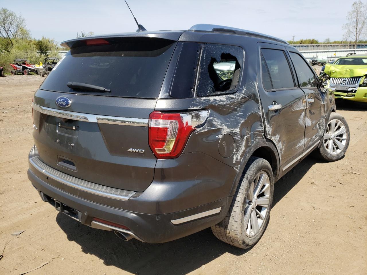 Photo 4 from auction – 2019 FORD EXPLORER L with VIN 1FM5K8F89KGA63745