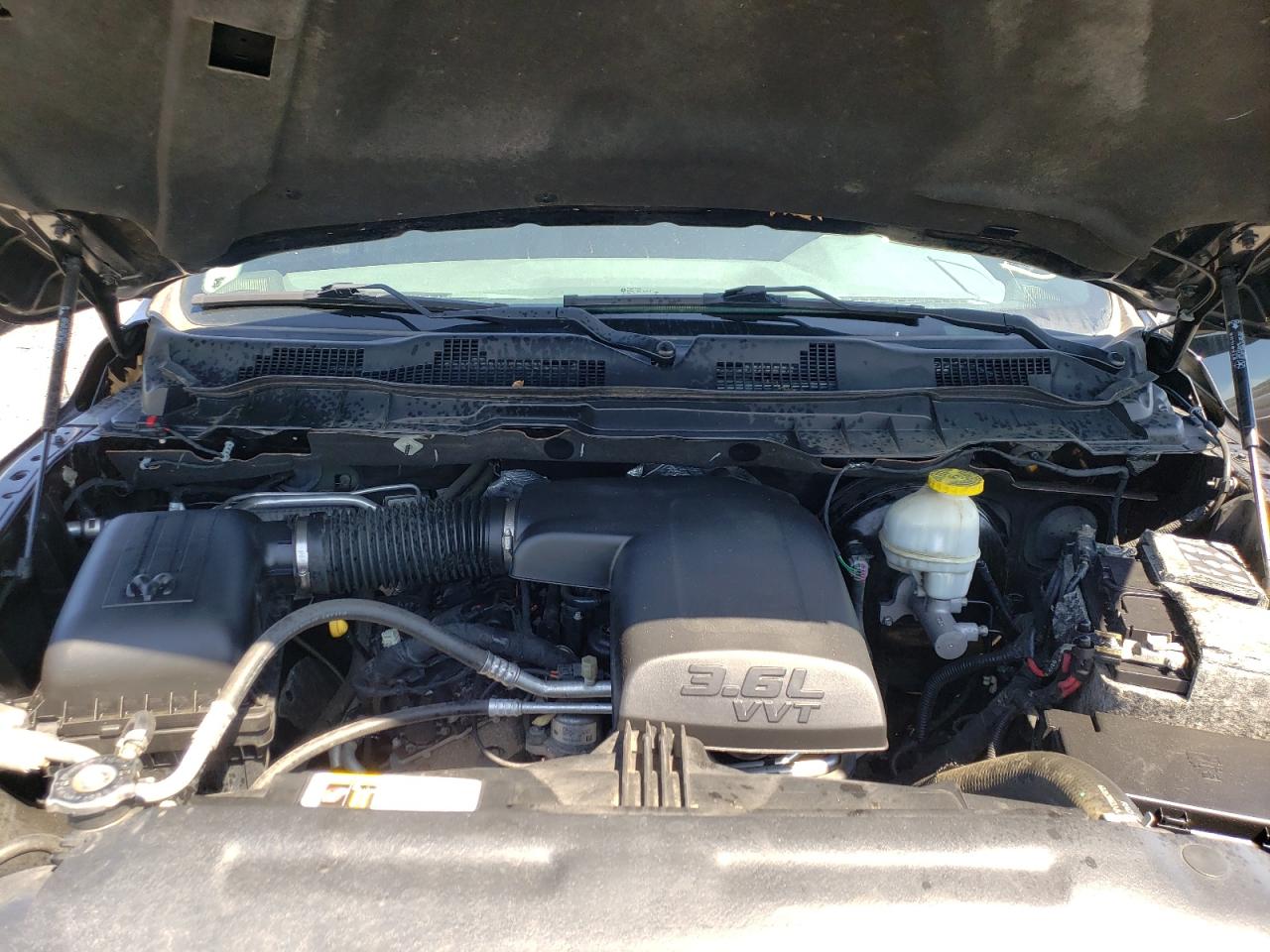 Photo 7 from auction – 2017 RAM 1500 ST with VIN 1C6RR7FG5HS539361