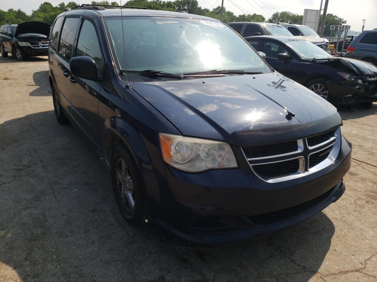DODGE GRAND CARA 2013 with VIN 2C4RDGCGXDR611694 - Photo from auction