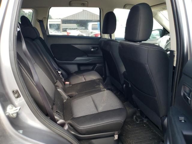 Photo 6 from auction – 2018 MITSUBISHI OUTLANDER with VIN JA4AD2A31JZ055013