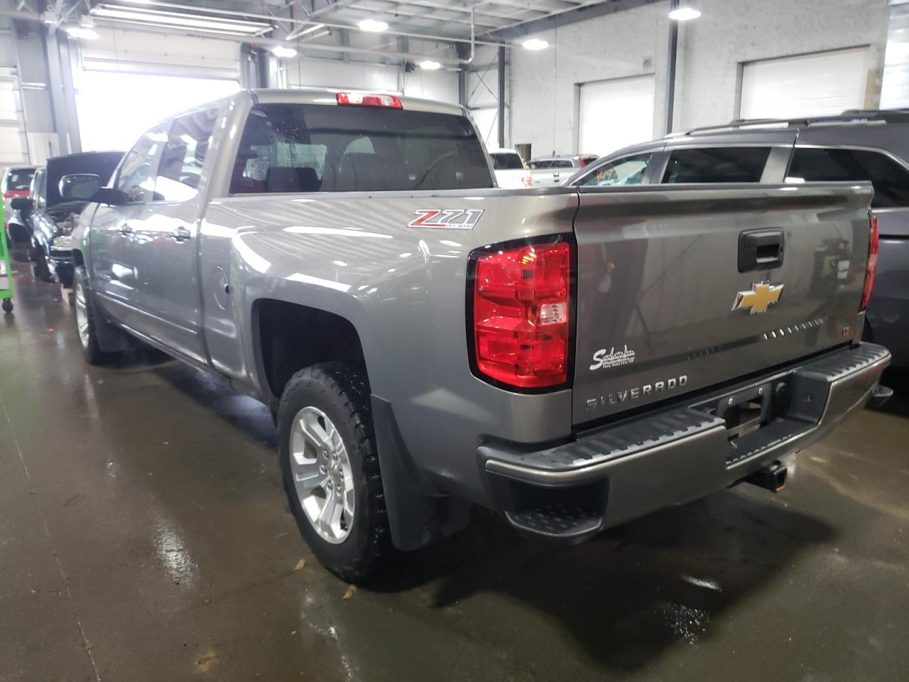 Photo 3 from auction – 2017 CHEVROLET SILVERADO with VIN 3GCUKREC4HG265630