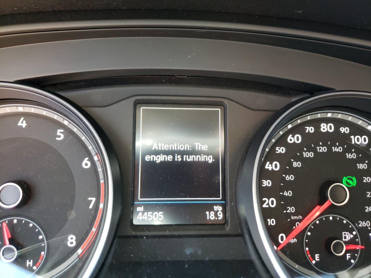 Photo 8 from auction – 2018 VOLKSWAGEN ATLAS SE with VIN 1V2DR2CA1JC519404
