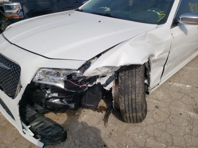 Photo 9 from auction – 2015 CHRYSLER 300C with VIN 2C3CCAEG3FH791925