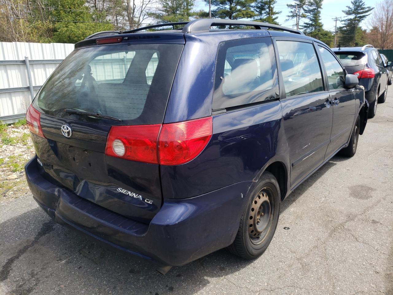 Photo 4 from auction – 2006 TOYOTA SIENNA CE with VIN 5TDZA23C06S513258