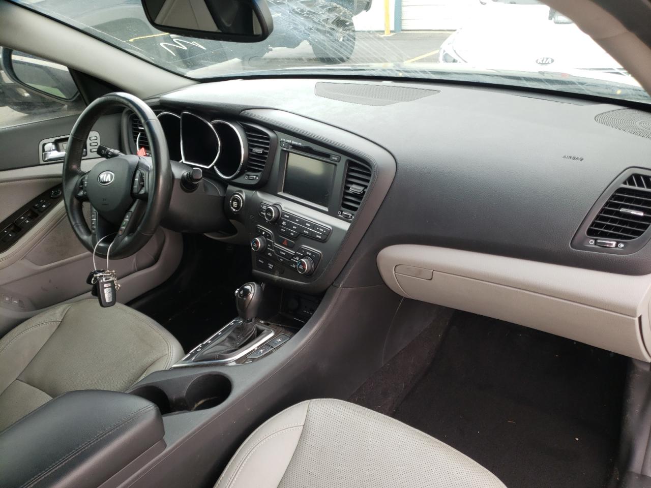Photo 9 from auction – 2013 KIA OPTIMA EX with VIN 5XXGN4A70DG095456