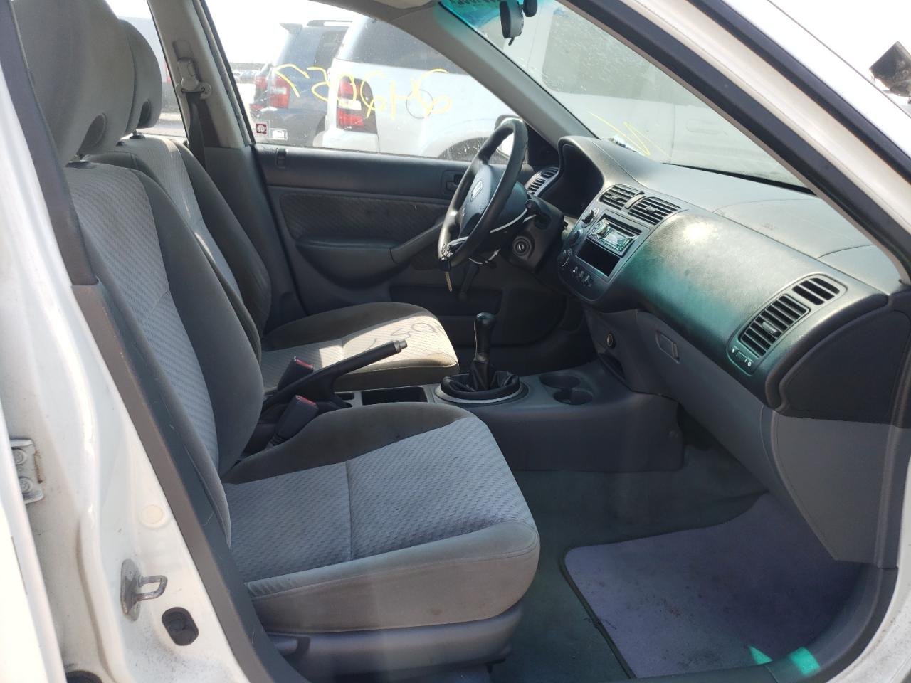 Photo 5 from auction – 2003 HONDA CIVIC DX with VIN 2HGES15113H524329