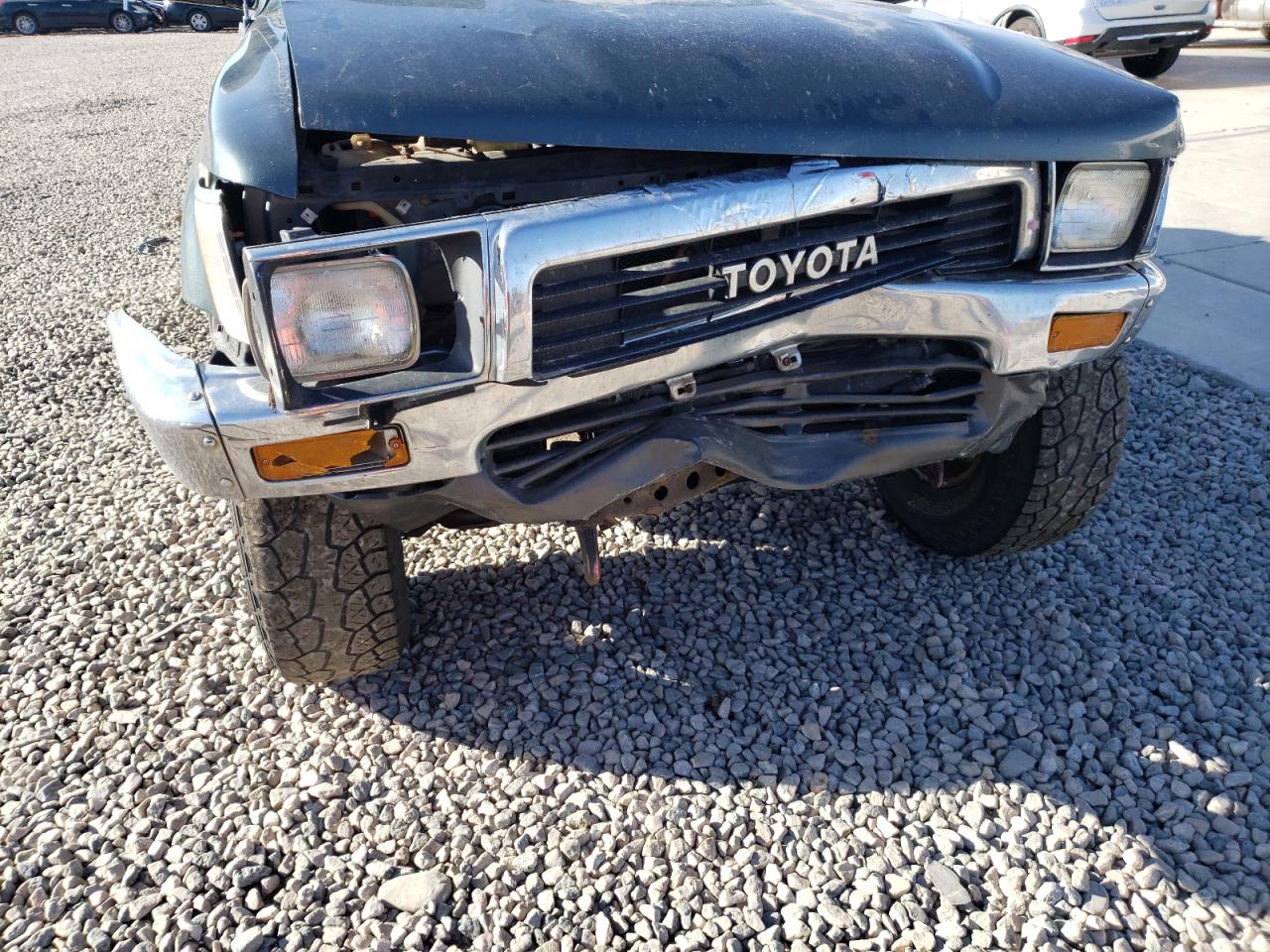 Photo 9 from auction – 1990 TOYOTA 4RUNNER RN with VIN JT3RN37W7L0005015