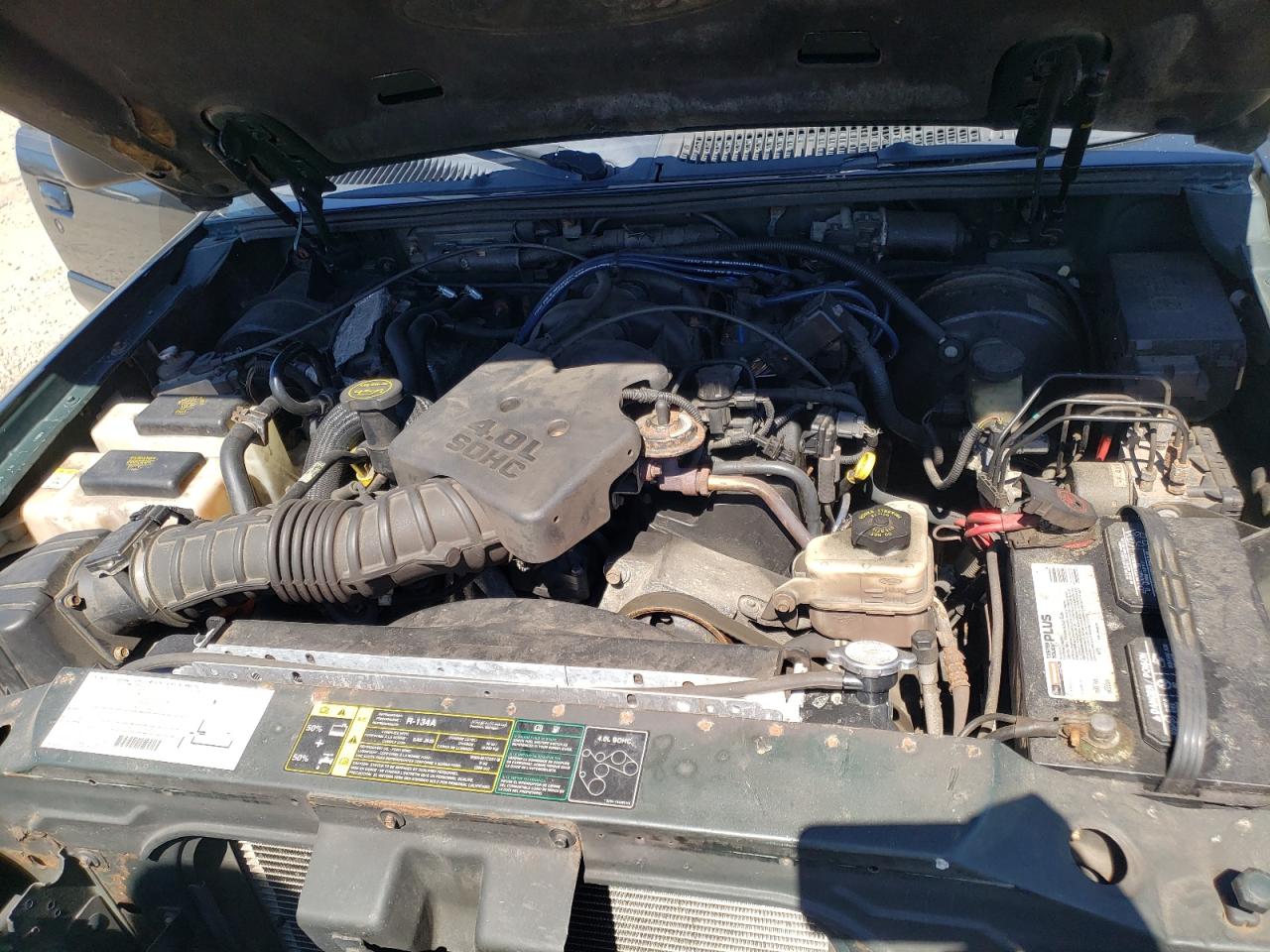 Photo 7 from auction – 2003 FORD EXPLORER S with VIN 1FMZU77E43UA37972