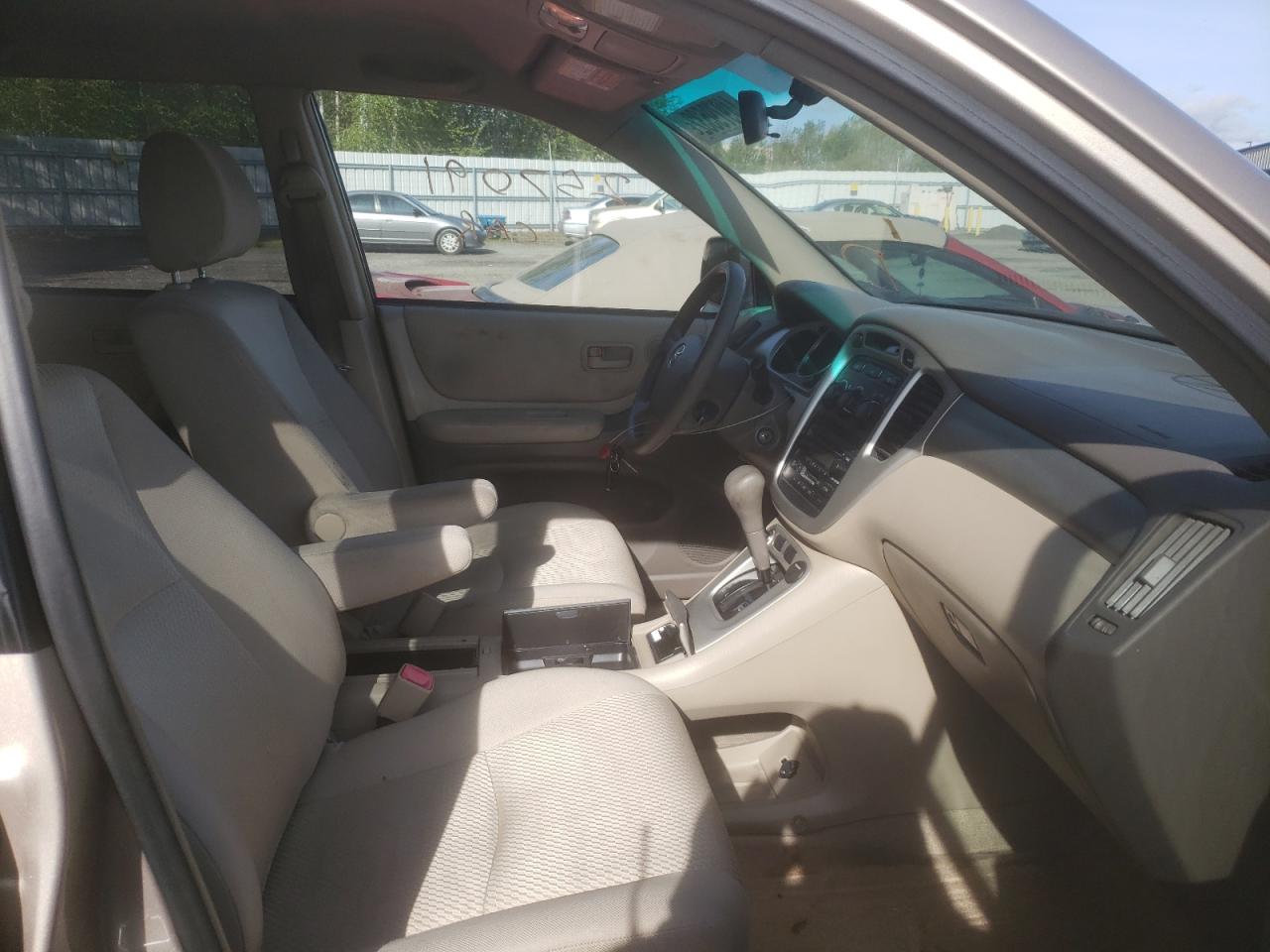 Photo 5 from auction – 2006 TOYOTA HIGHLANDER with VIN JTEEP21A660141695