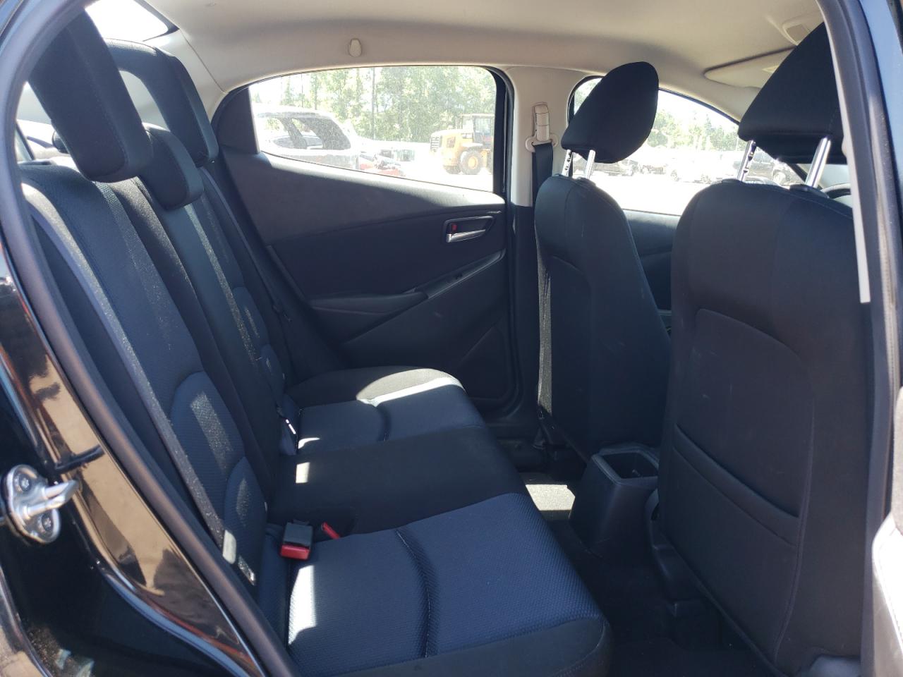 Photo 6 from auction – 2016 SCION IQ with VIN 3MYDLBZV9GY100232