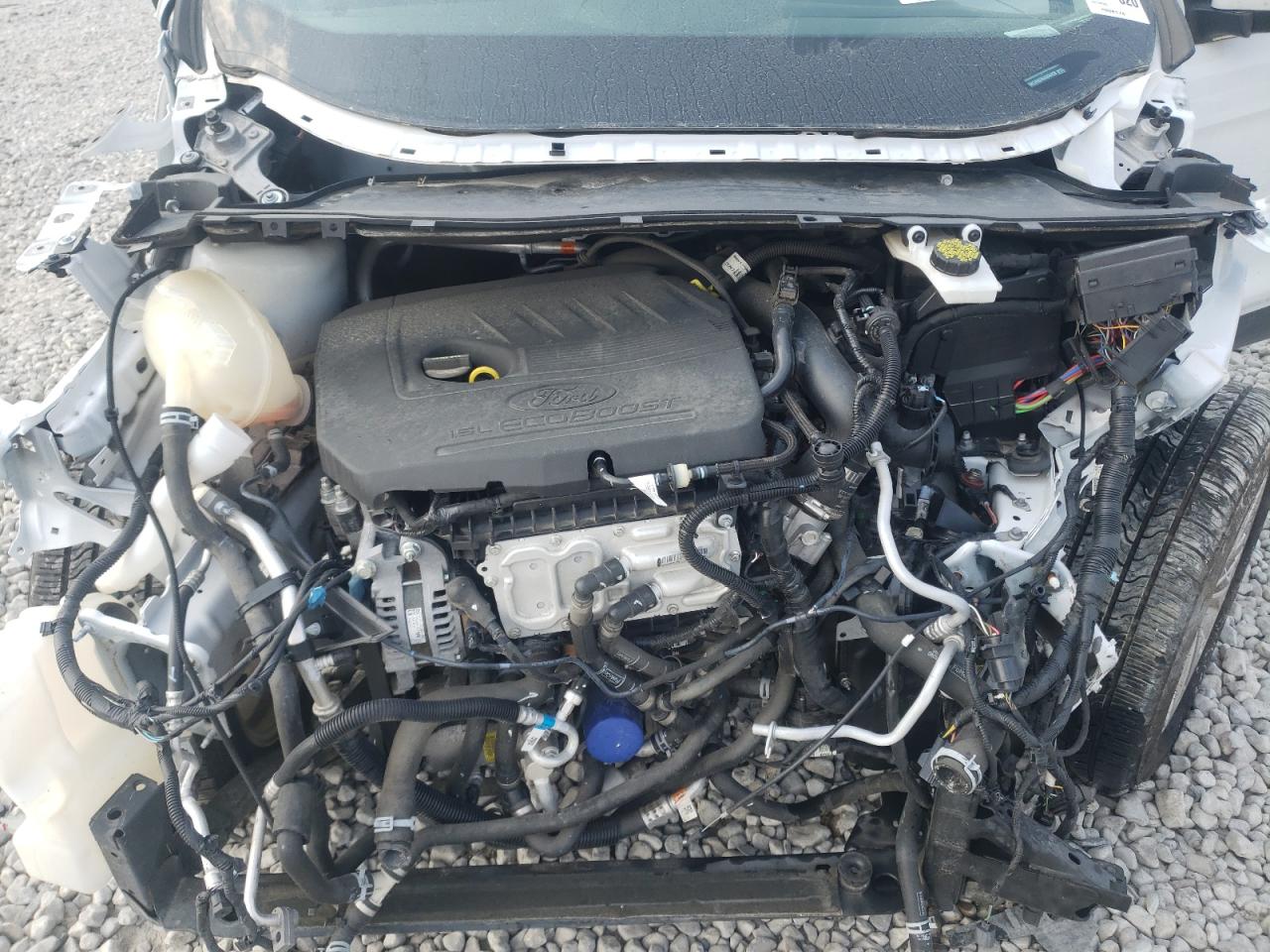 Photo 7 from auction – 2018 FORD ESCAPE SE with VIN 1FMCU9GD9JUB84830