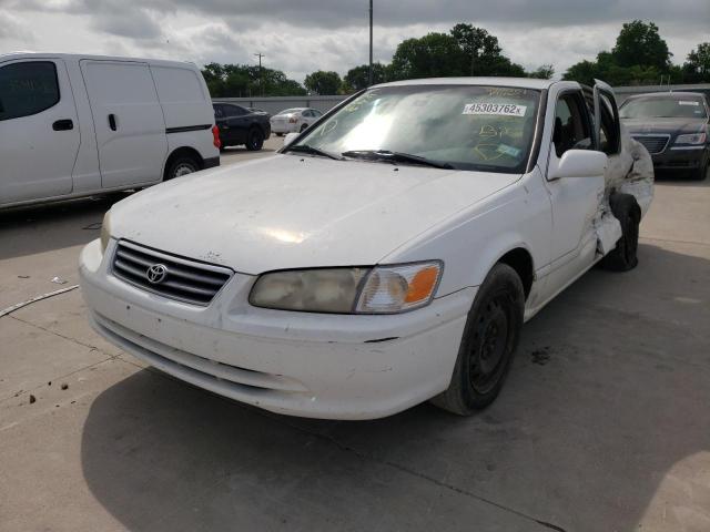 Photo 2 from auction – 2001 TOYOTA CAMRY CE with VIN JT2BG22K010566586