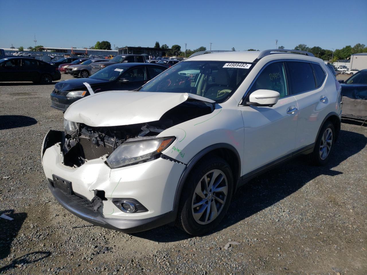 Photo 2 from auction – 2015 NISSAN ROGUE S with VIN 5N1AT2MT1FC829402