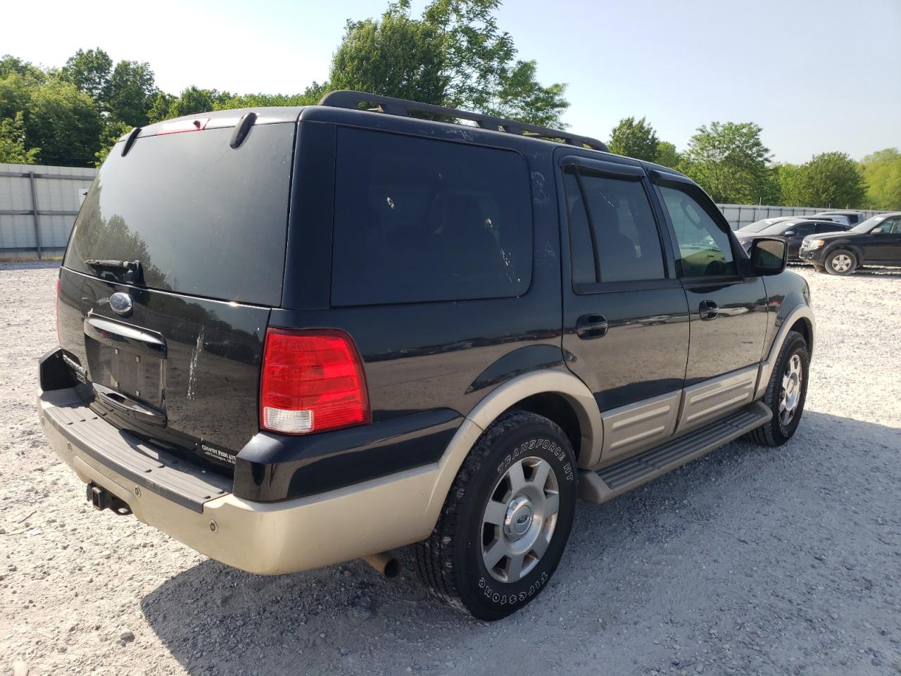 Photo 4 from auction – 2006 FORD EXPEDITION with VIN 1FMPU17536LA46774