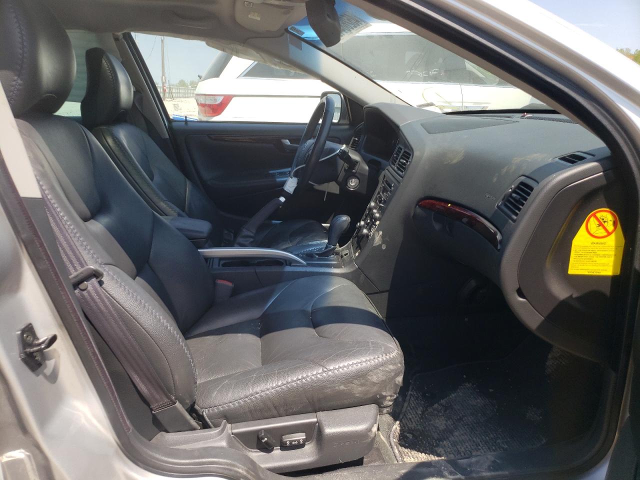 Photo 5 from auction – 2004 VOLVO XC70 with VIN YV1SZ59H041126907