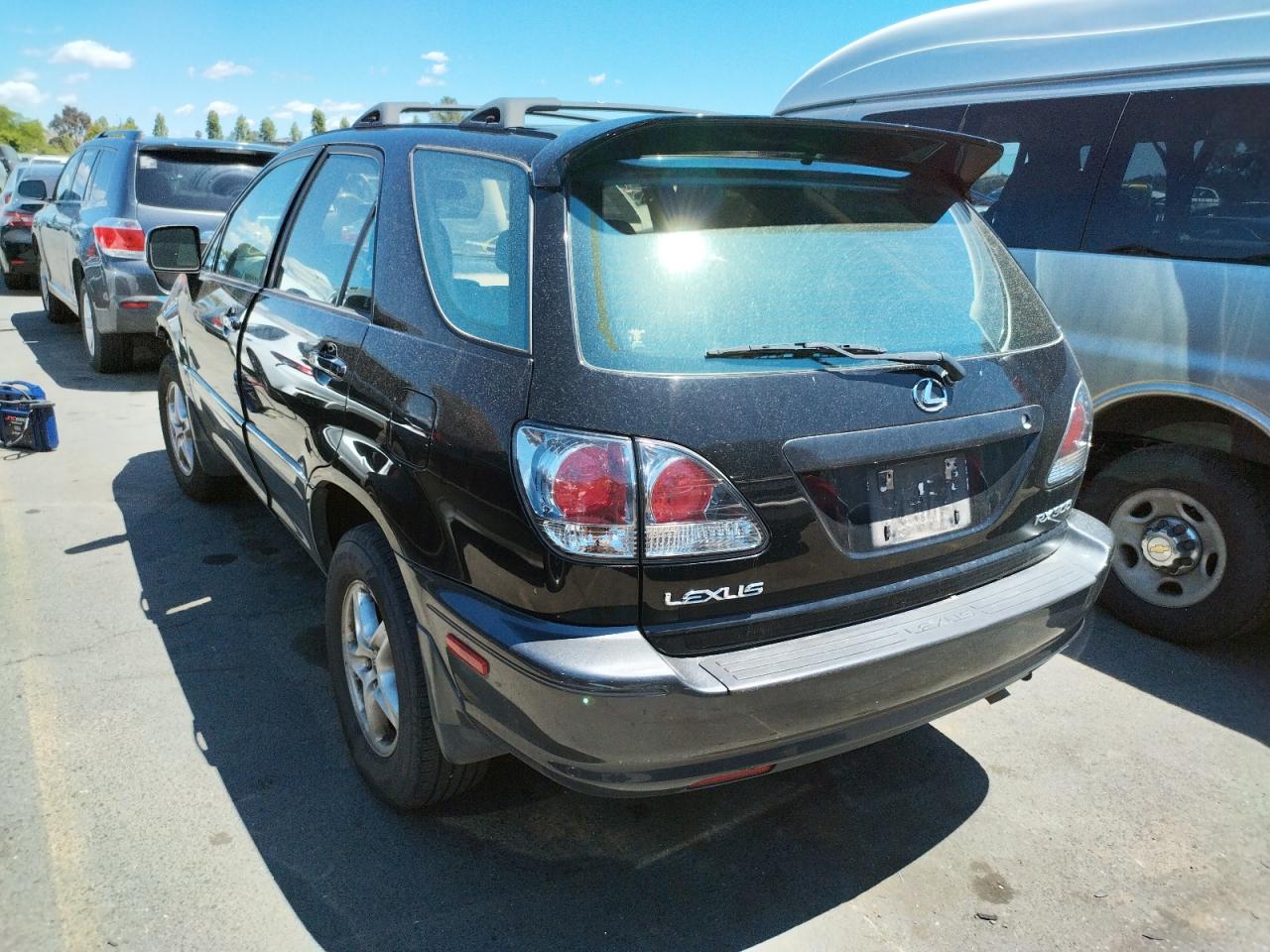 Photo 3 from auction – 2002 LEXUS RX 300 with VIN JTJGF10U620148711