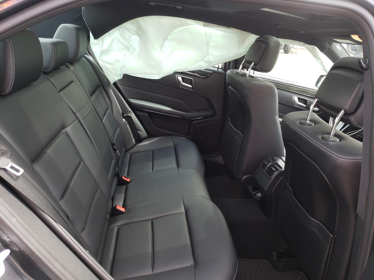 Photo 6 from auction – 2015 MERCEDES-BENZ E 350 with VIN WDDHF5KB9FB124056