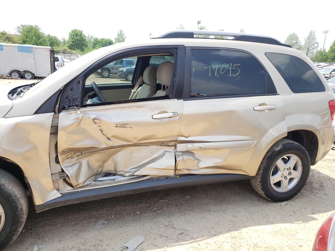 Photo 9 from auction – 2006 PONTIAC TORRENT with VIN 2CKDL63F066203121