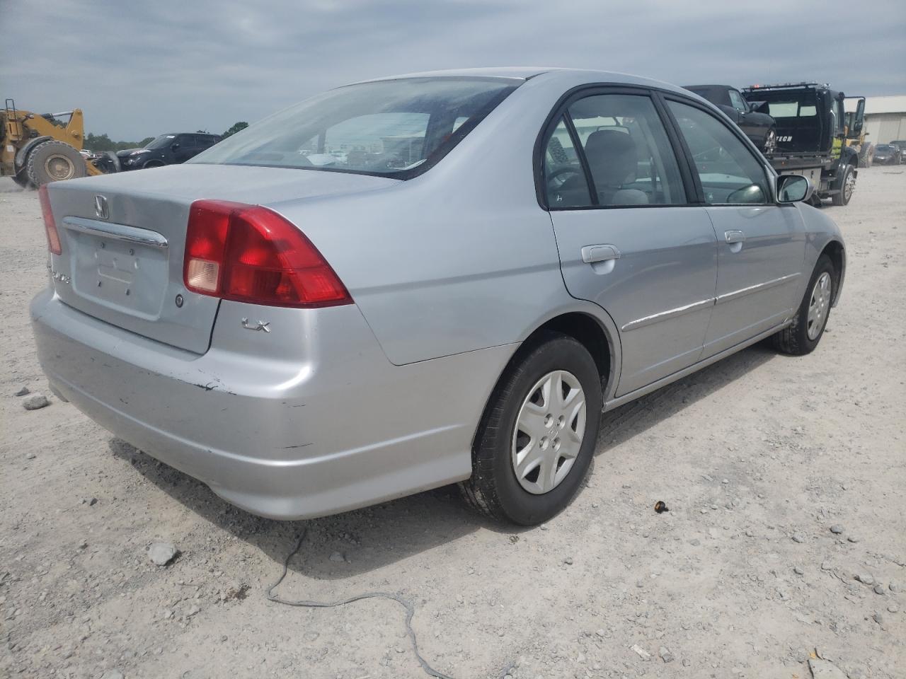 Photo 4 from auction – 2002 HONDA CIVIC EX with VIN 2HGES26712H589883
