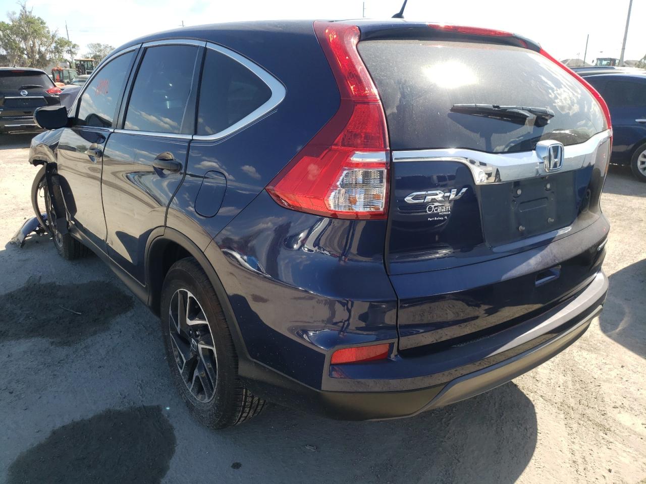 Photo 3 from auction – 2016 HONDA CR-V SE with VIN 2HKRM3H47GH513277