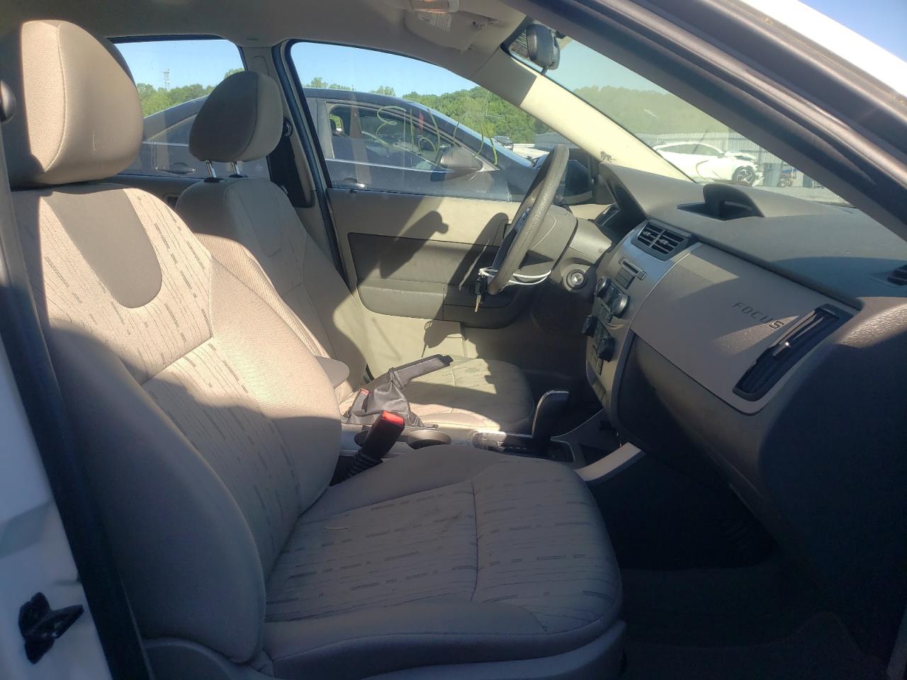 Photo 5 from auction – 2009 FORD FOCUS SE with VIN 1FAHP35N89W138664