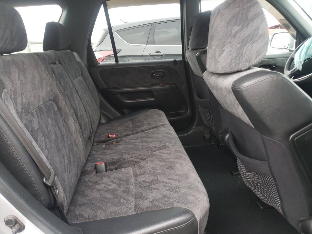 Photo 6 from auction – 2004 HONDA CR-V EX with VIN SHSRD77824U214455