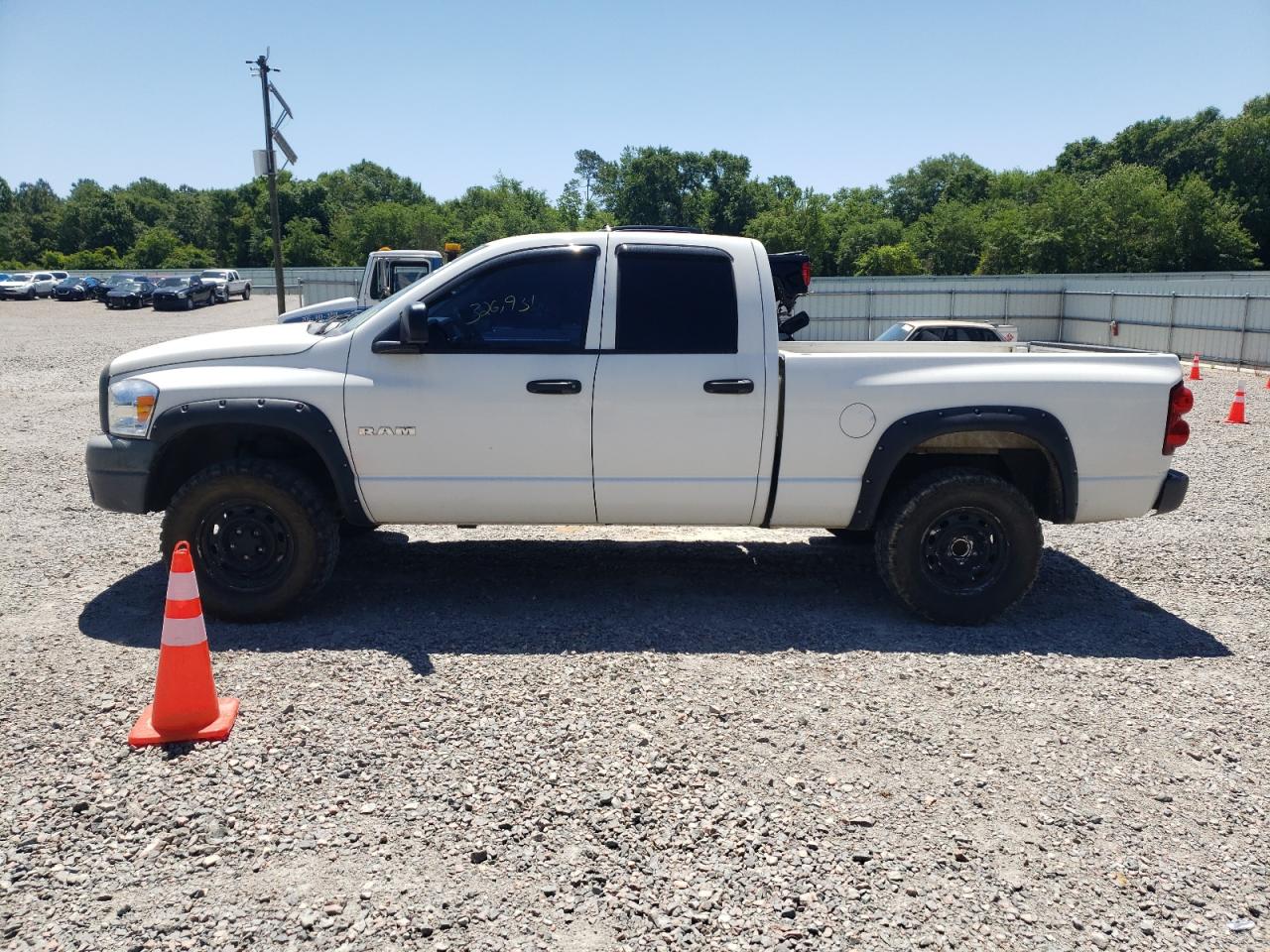 Photo 9 from auction – 2008 DODGE RAM 1500 S with VIN 1D7HU18N58J178740