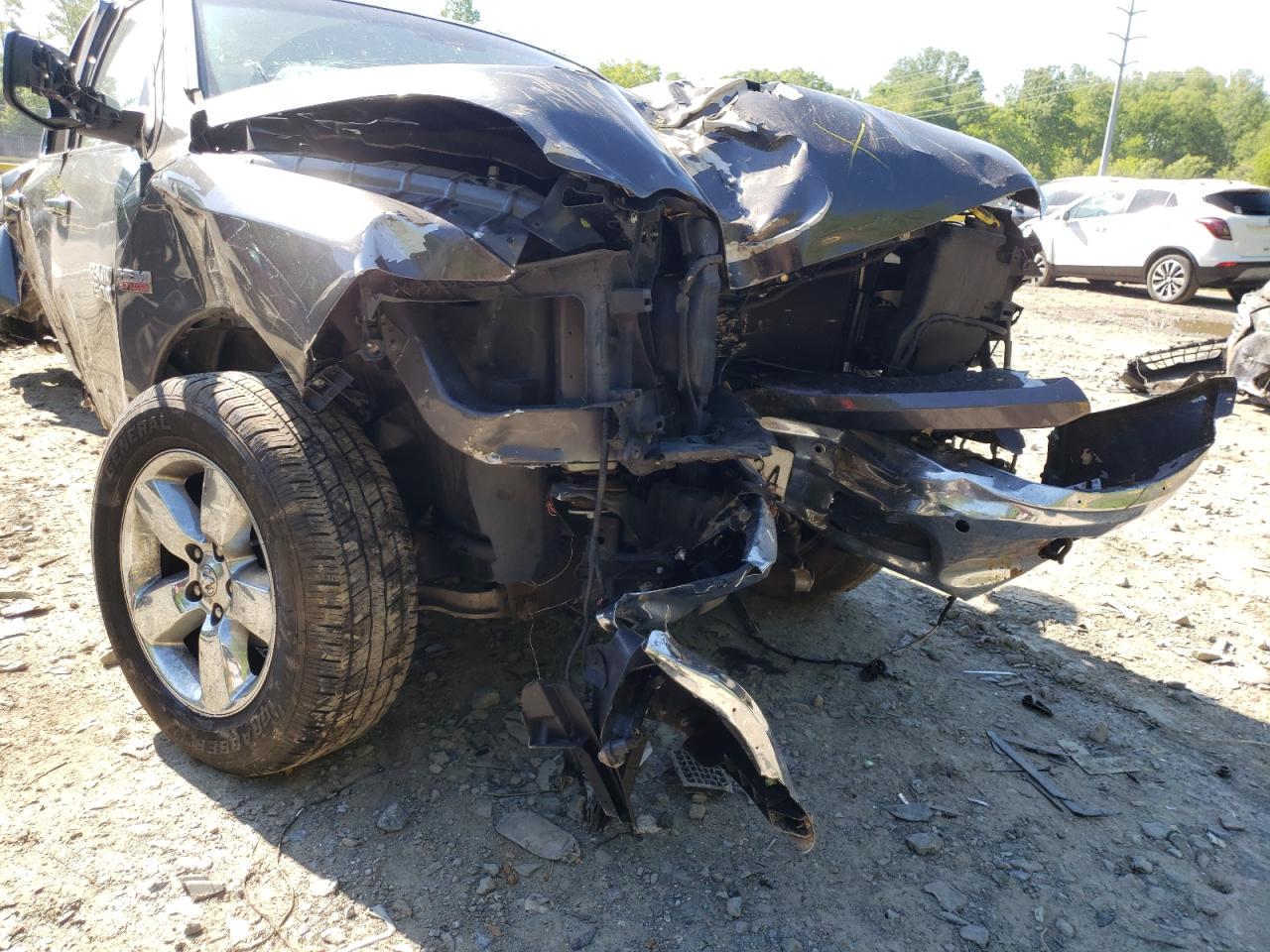 Photo 9 from auction – 2015 RAM 1500 SLT with VIN 1C6RR7GT9FS642579