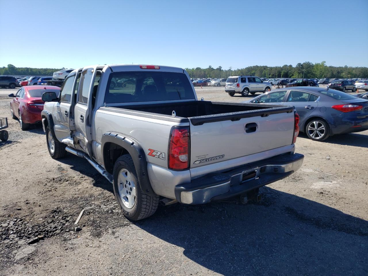 Photo 3 from auction – 2007 CHEVROLET SILVERADO with VIN 2GCEK13Z671163816